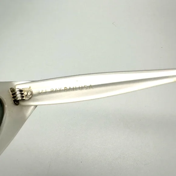Ray-Ban Marcellina Cat Eye Sunglasses True Vintage Bausch & Lomb White